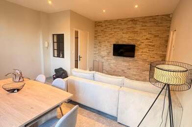 Appartement 3 pièces 750 €