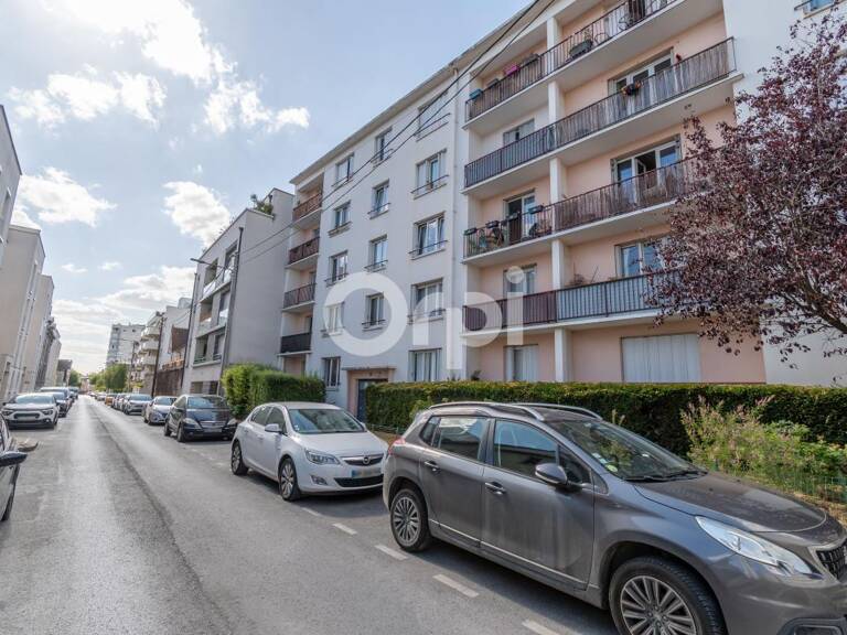 Appartement À Vendre — photo 1