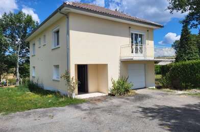 Maison 4 pièces 915 €