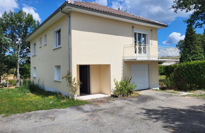   À LOUER – Maison 95 m² avec jardin – Le Vigen   — photo 2