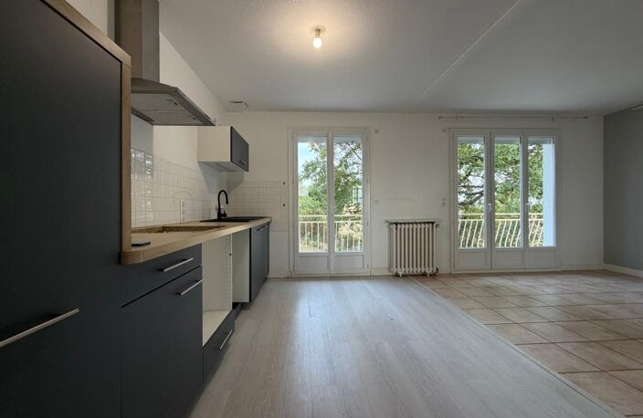   À LOUER – Maison 95 m² avec jardin – Le Vigen   — photo 4