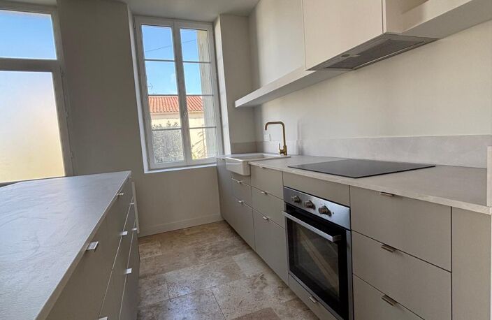 Maison À Vendre cœur du centre-ville de Saint-Georges-d’Oléron — photo 5
