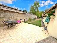 Maison individuelle en pierre pleine de charme avec jardin et garage – Sagy — photo 3