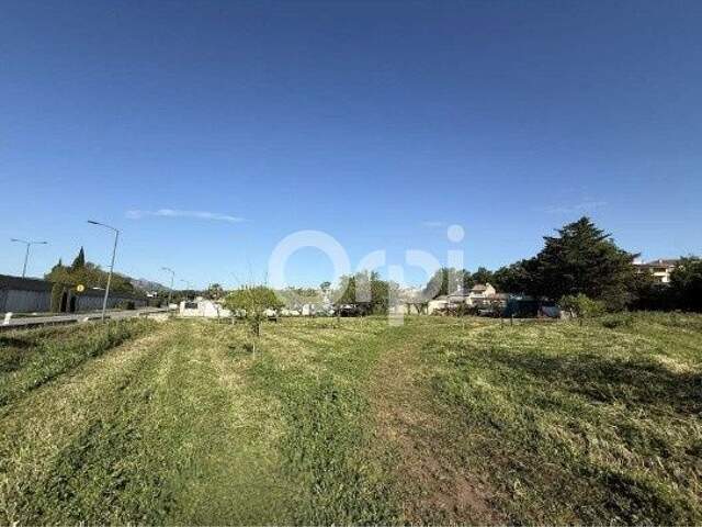 Opportunité à Puget-sur-Argens : magnifique terrain bâtissable de 512 m² hors lotissement — photo du bien