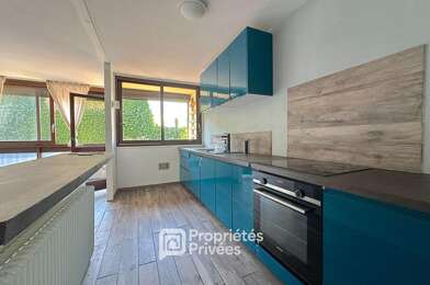 Appartement 4 pièces 145000 €