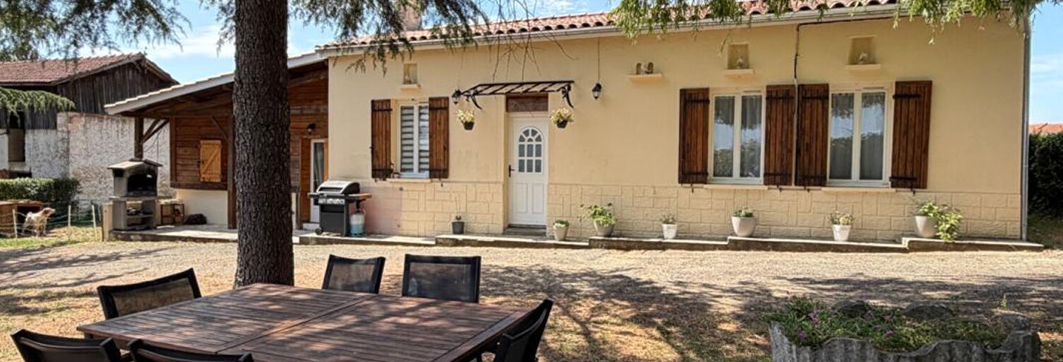 Maison 4 Pièces 114 m² à vendre à Saint-Bonnet-sur-Gironde (17150)