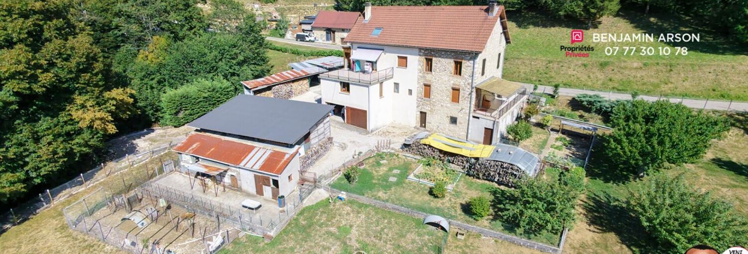 Maison 13 Pièces 230 m² à vendre à Saint-Laurent-du-Pont (38380)