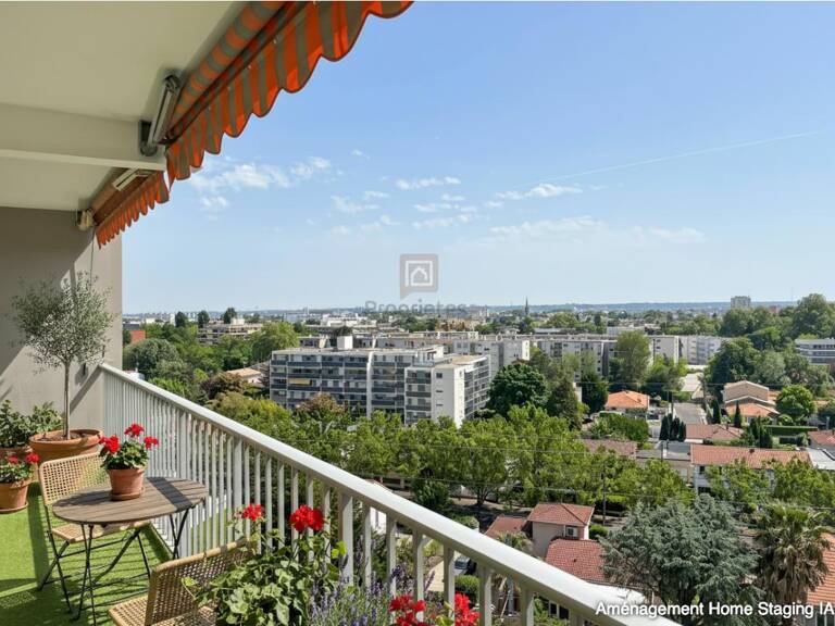 BORDEAUX  CAUDERAN Appartement de trois pièces avec terrasse, balcon ascenseur cave et parking — photo 1
