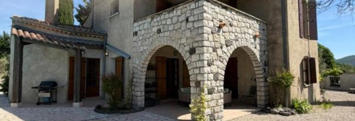 Maison 16 Pièces 300 m² à vendre à Alba-la-Romaine (07400)