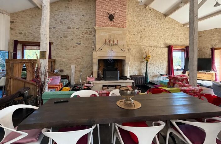 Maison de 11 pièces de 290 m² à Monteton — photo 5
