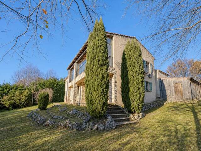 Spacieuse maison à Sault avec grand jardin — photo du bien