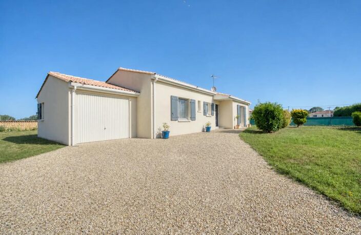 Maison de 4 pièces de 84 m² à Cravans — photo 2
