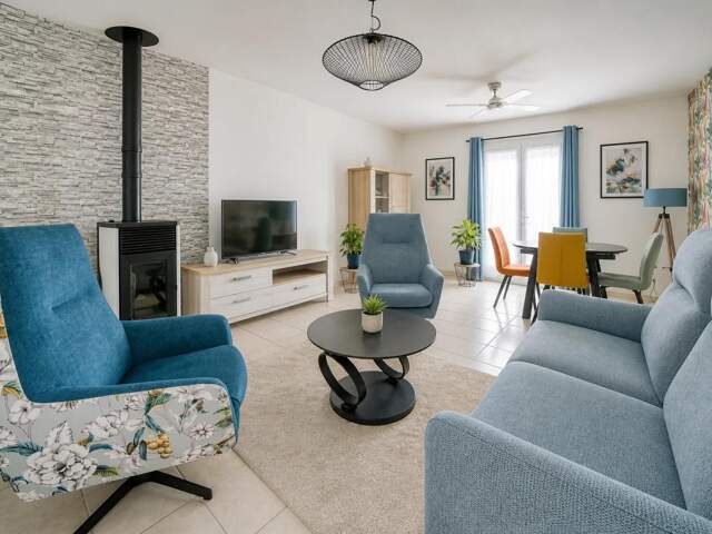 Maison de 4 pièces de 84 m² à Cravans — photo du bien