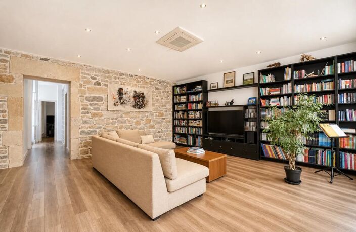 Appartement de 4 pièces de 118 m² à Nîmes — photo 5