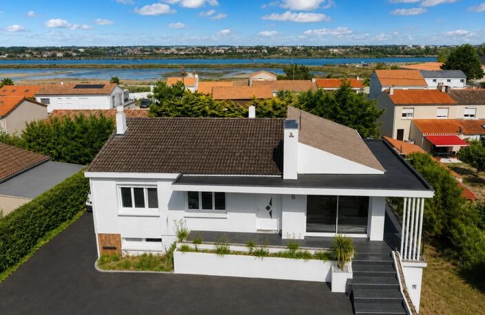 Maison entre port et plage de 190 m² aux Sables-d'Olonne — photo 2
