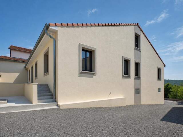 Maison de 9 pièces de 225 m² située à Chaligny — photo du bien