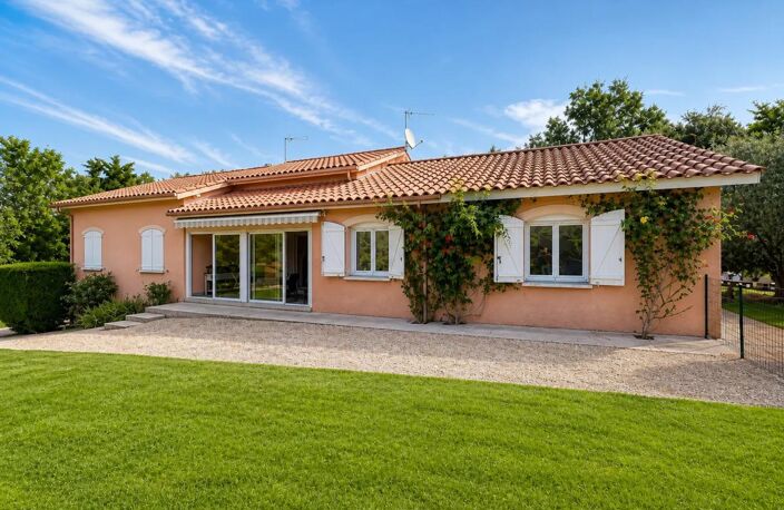 Maison de 7 pièces de 180 m² à Jassans-Riottier — photo 4