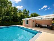 Maison de 7 pièces de 180 m² à Jassans-Riottier — photo 2
