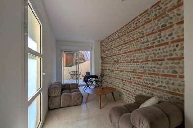 Appartement 2 pièces 815 €