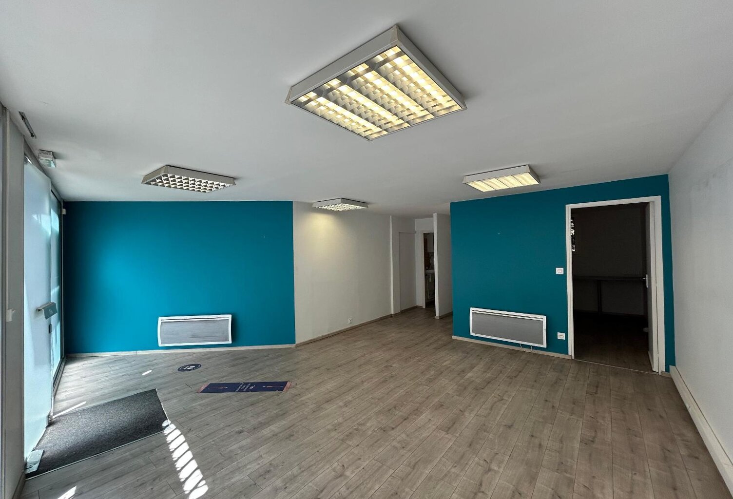 Location commerce  40 m² à Toulouse (31400) — photo 1