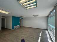Commerce  40 m² — photo 2