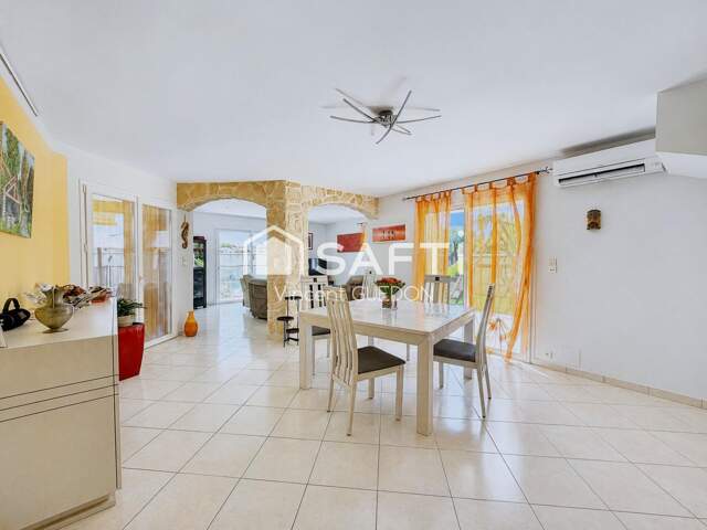 Maison 4 faces avec piscine, suite parentale — photo du bien