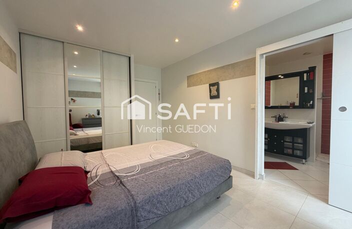 Maison 4 faces avec piscine, suite parentale — photo 5