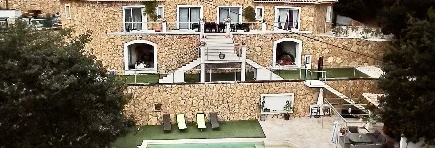 Maison 6 Pièces 189 m² à vendre à Le Cannet-des-Maures (83340)