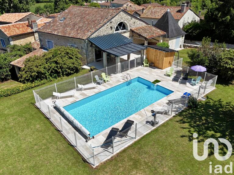 Vente Maison/villa 19 pièces — photo 1
