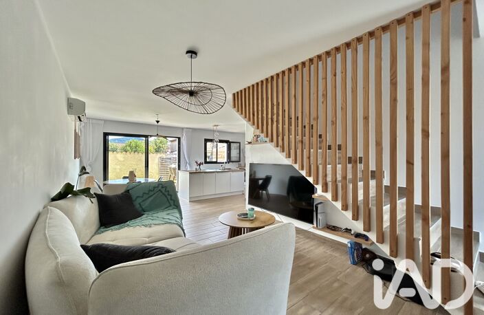 Vente Maison/villa 4 pièces — photo 3