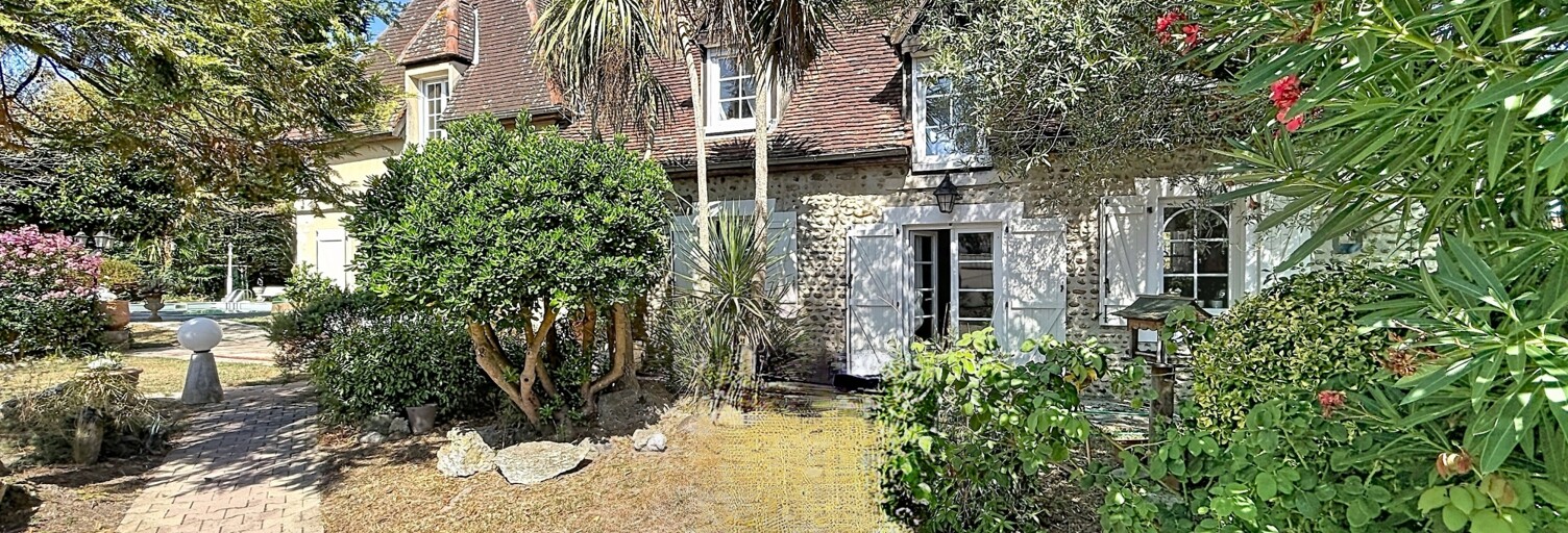 Maison 5 Pièces 200 m² à vendre à Barinque (64160)