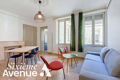 Appartement 3 pièces 900 €