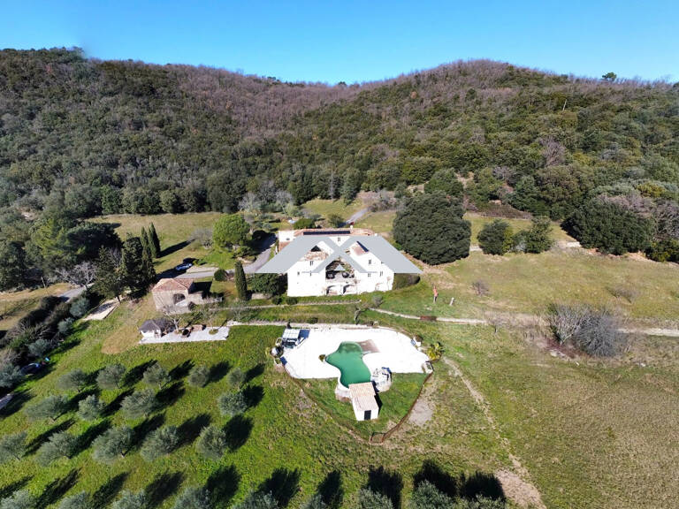 Domaine en pierre du XVIIIe siècle  280 m² habitables  3 — photo 1