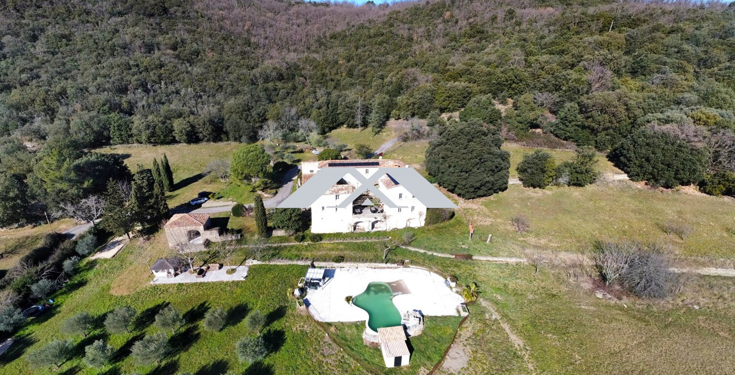 Domaine en pierre du XVIIIe siècle  280 m² habitables  3 — photo 1