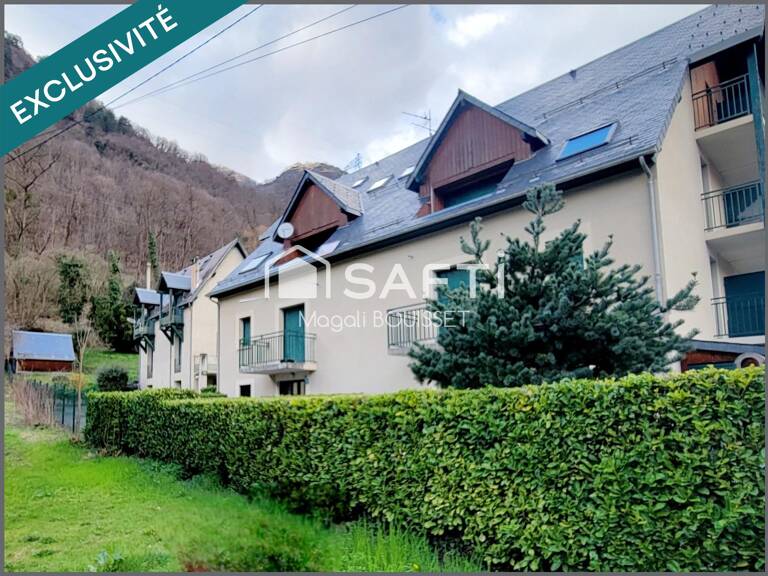 Appartement T3 duplex de 51m², une terrasse avec vue sur le Venasque, deux chambres et une salle d'eau et une salle de bain, une place de parking, un local à ski et vélo. — photo 1