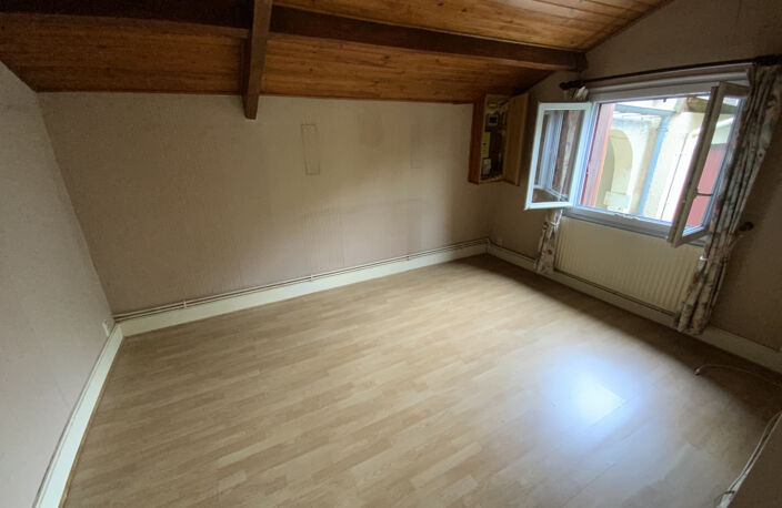 Bergerac Rive gauche - Maison à rafraîchir 94 m2 - Jardin et — photo 3