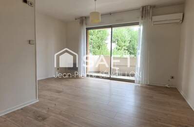 Studio lumineux, climatisation, terrasse, parking — photo du bien