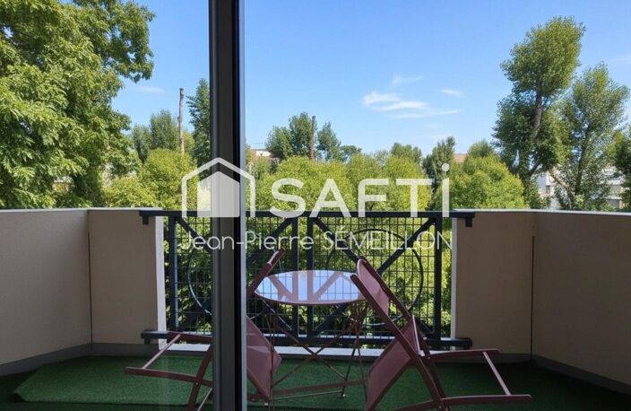 Studio lumineux, climatisation, terrasse, parking — photo 2