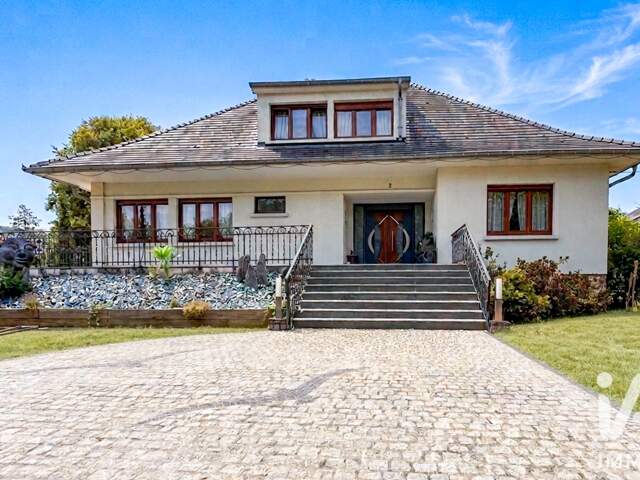 Vente Maison traditionnelle 8 pièces — photo du bien