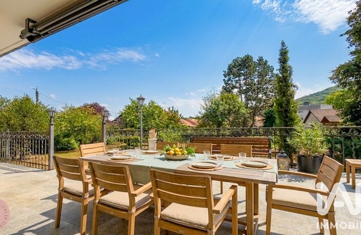 Vente Maison traditionnelle 8 pièces — photo 2
