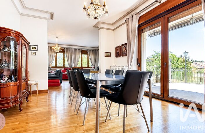 Vente Maison traditionnelle 8 pièces — photo 3