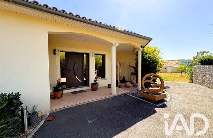 Vente Maison/villa 5 pièces — photo 2