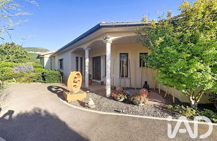 Vente Maison/villa 5 pièces — photo 3