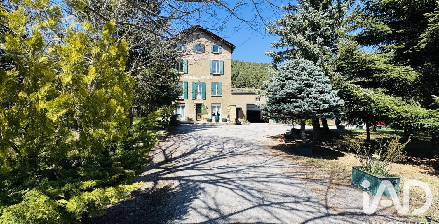Vente Maison/villa 13 pièces — photo 1