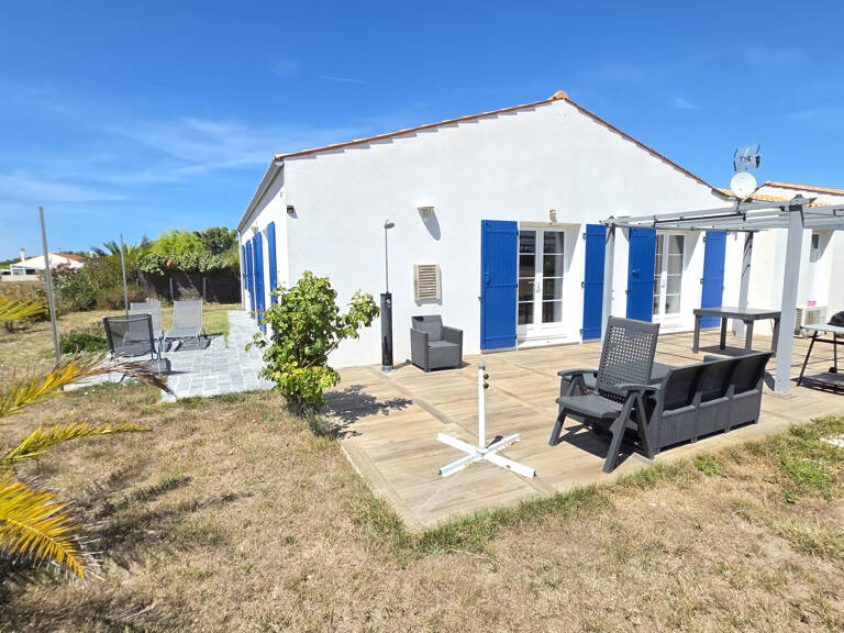 Maison de plain-pied au calme   3 chambres, garage et terrain clos de 437 m2 — photo 1
