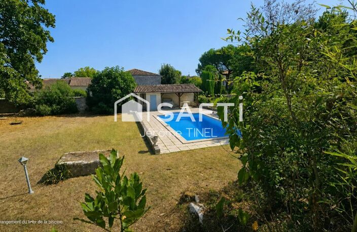 Demeure de charme avec piscine et dépendances  Parc de 1 553 m² au cœur de Cozes — photo 5