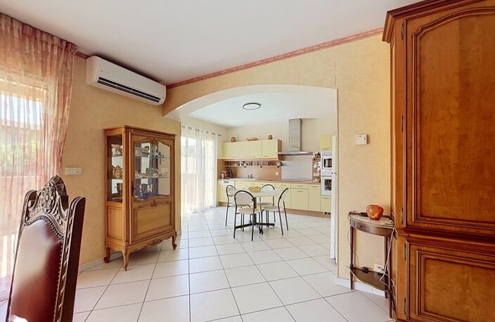 Villa de 4 pièces principales — photo 4