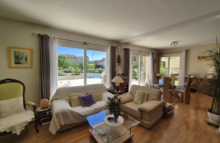 Vente maison 5 pièces 150 m² Cahors (46000) — photo 2