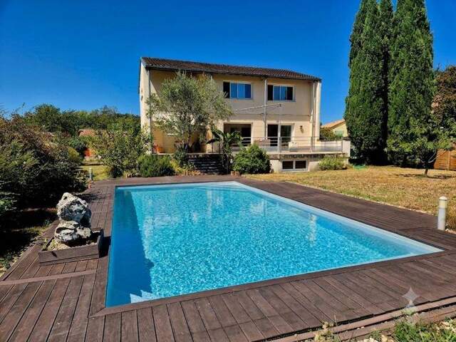 Maison 5 pièces 150 m² à Cahors — photo du bien