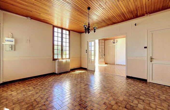 Maison en pierre de 7 pièces principales — photo 3